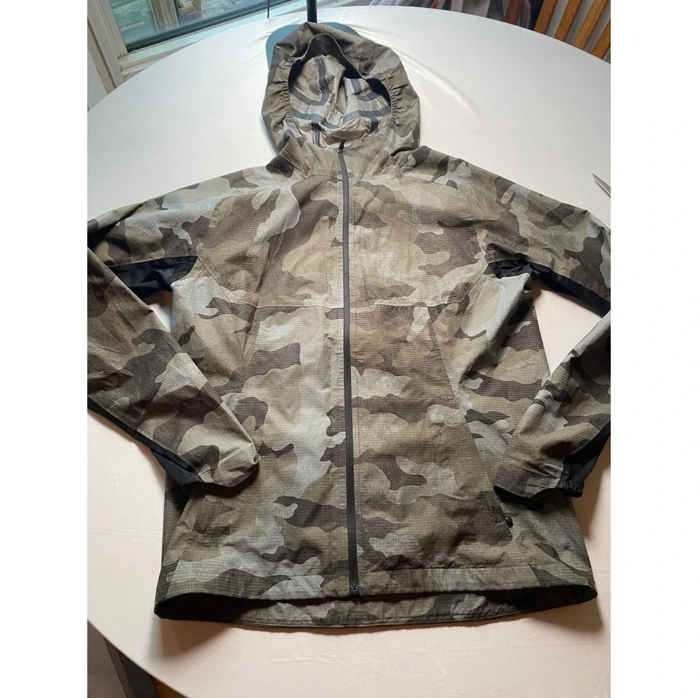 The North Face Mens Camo Ripstop Hooded Windbreaker Jacket Small Grey Green